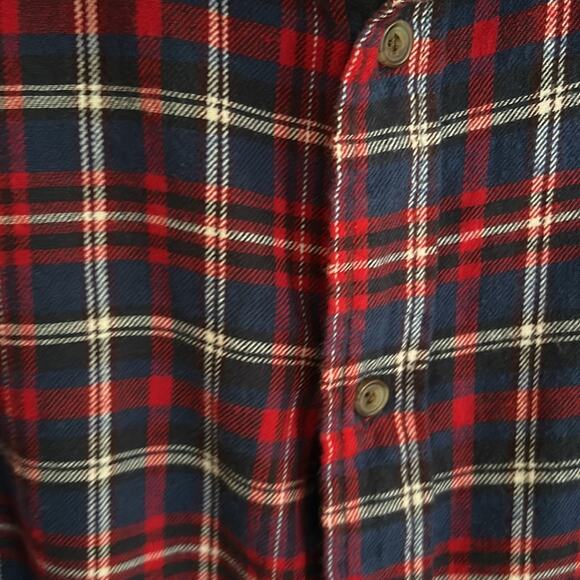 Chaps men’s XXL flannel, long sleeve button-down shirt, with square tail - Picture 6 of 9